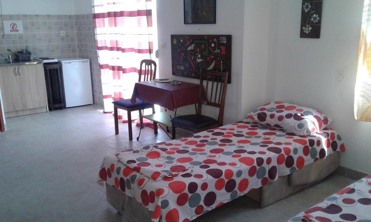 Danijela Apartmani Čanj Exteriör bild
