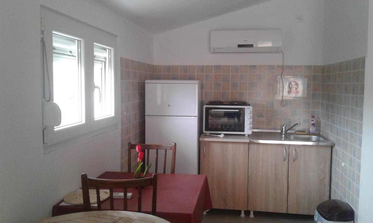 Danijela Apartmani Čanj Exteriör bild