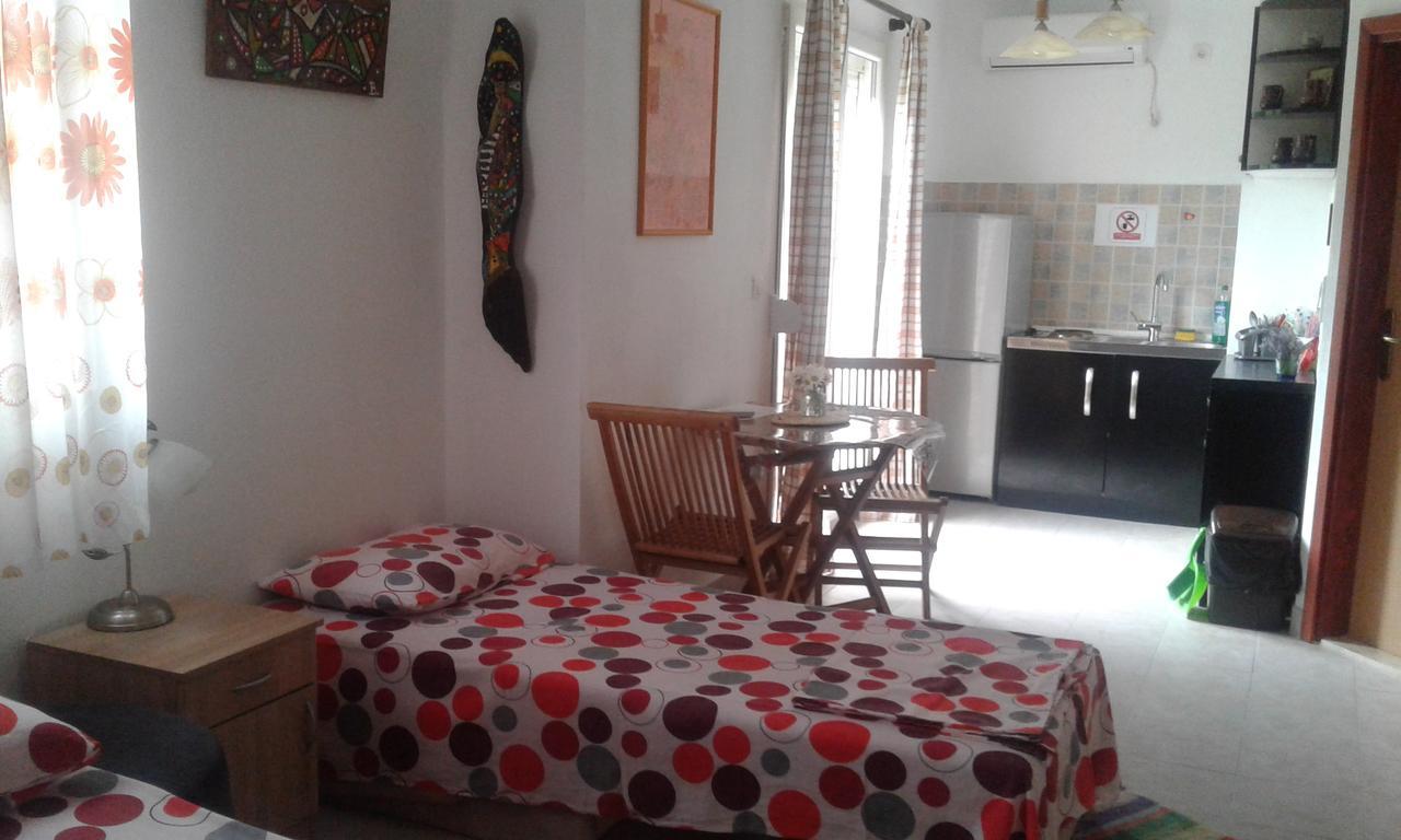 Danijela Apartmani Čanj Exteriör bild